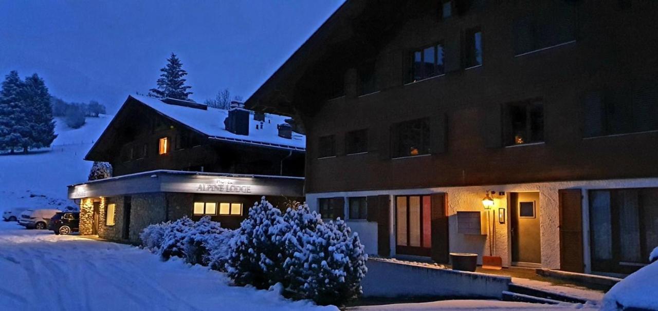 Hotel Alpine Lodge Гстаад Екстериор снимка